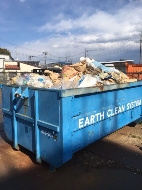 プラスチック製品製造会社より排出される混合廃棄物の引き取り